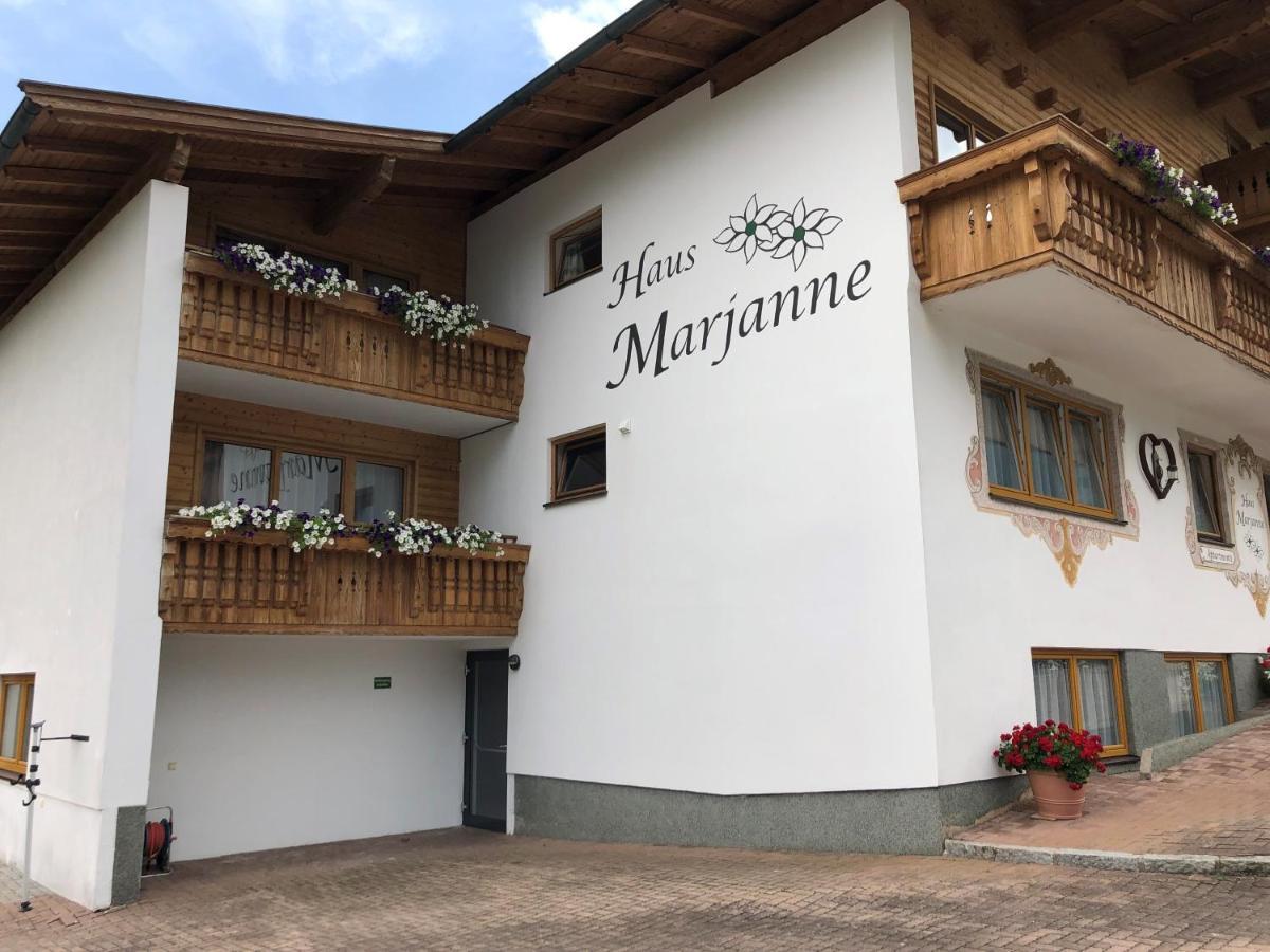 Haus Marjanne Aparthotel Niederau Exterior photo