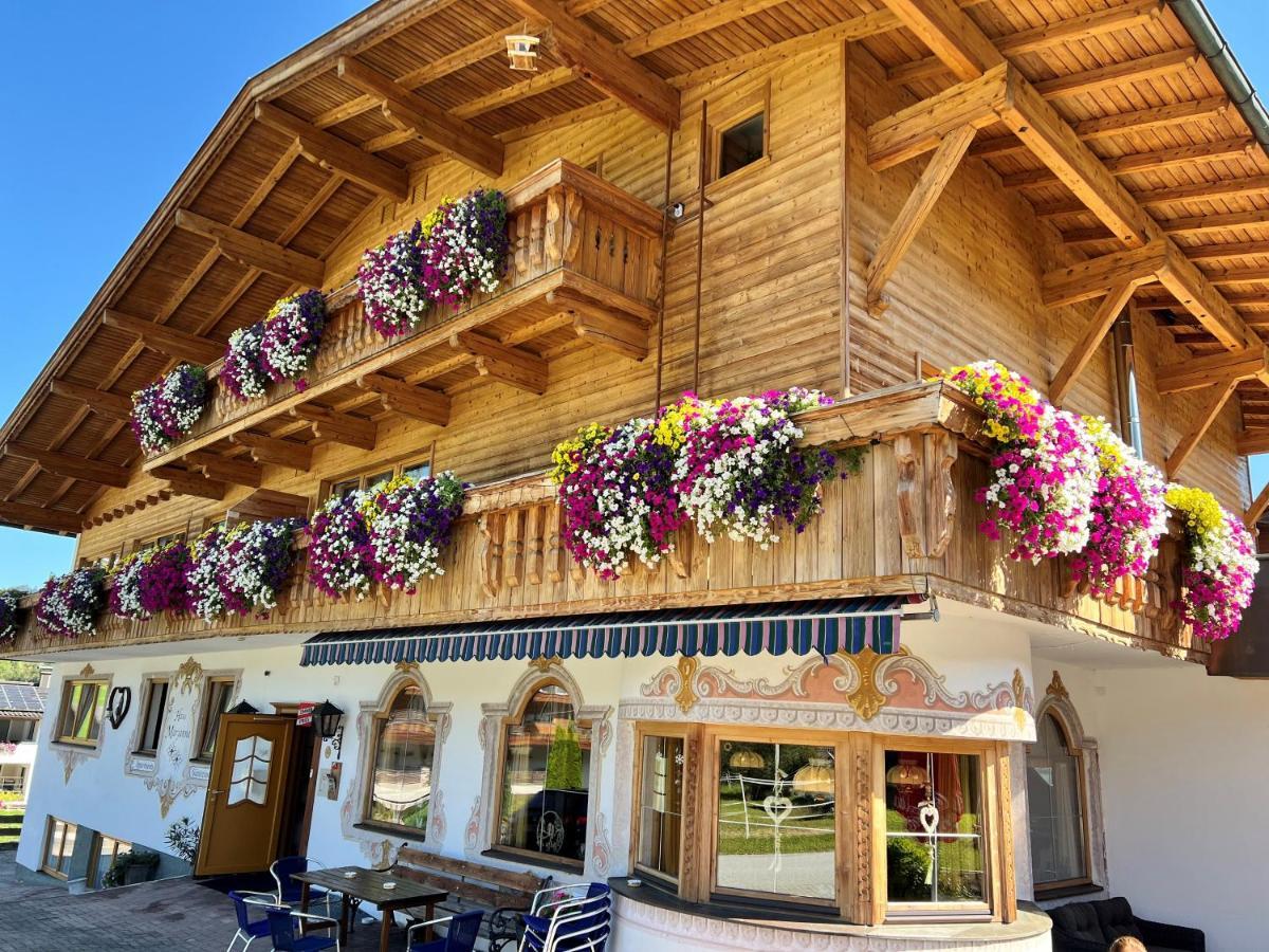 Haus Marjanne Aparthotel Niederau Exterior photo